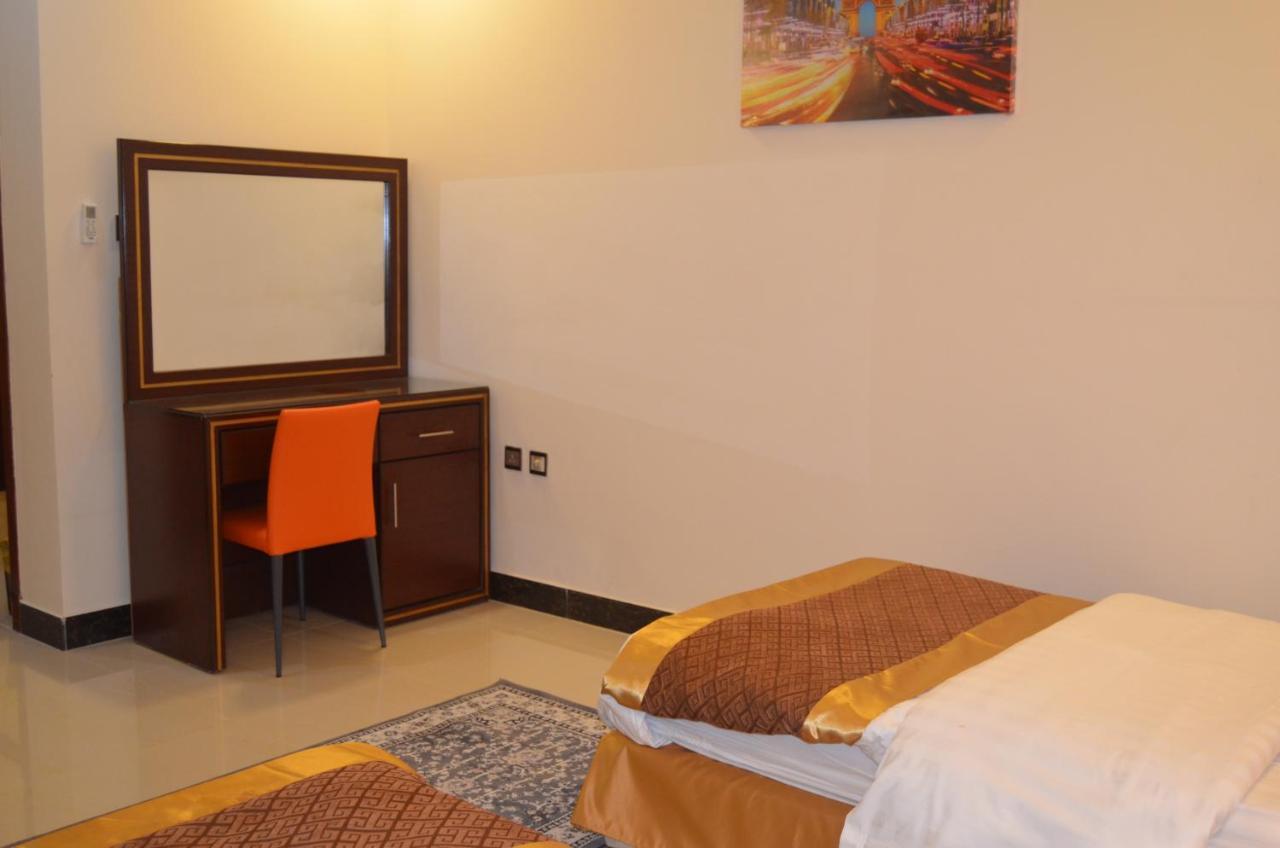 Almanzel Althahabi Aparthotel Dammam Camera foto