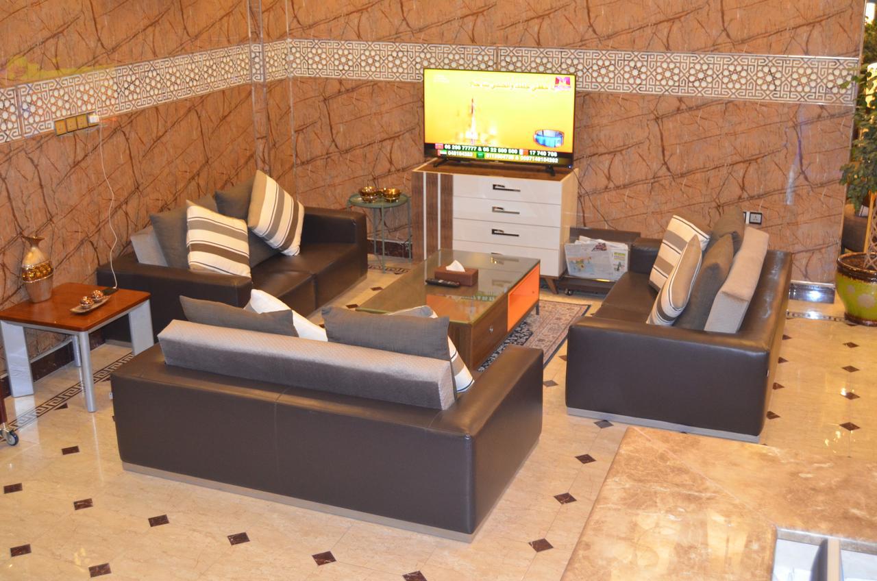 Almanzel Althahabi Aparthotel Dammam Esterno foto