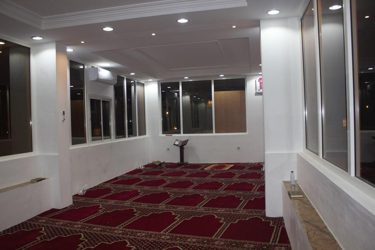 Almanzel Althahabi Aparthotel Dammam Esterno foto